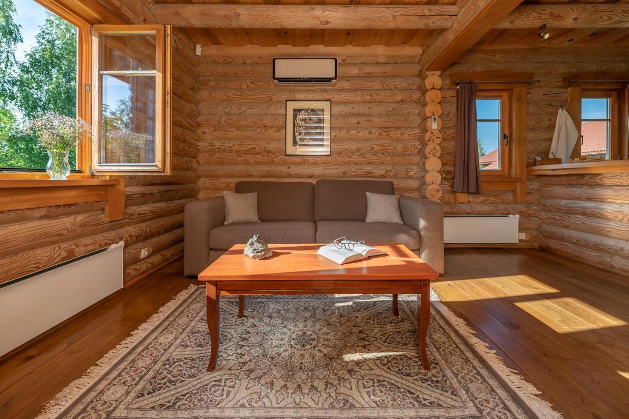 Hotel Alauso Slenis à Sudeikiai Extérieur photo