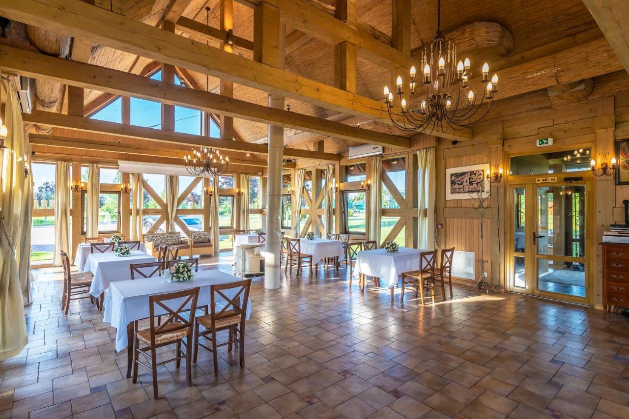 Hotel Alauso Slenis à Sudeikiai Extérieur photo